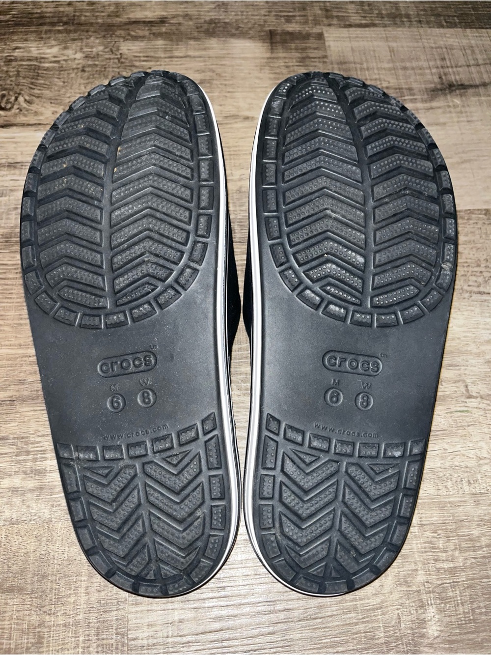 Crocs Bayaband Unisex Slide Sandal Size 8W 6M Black White Waterproof EUC Slip On - Picture 5 of 5